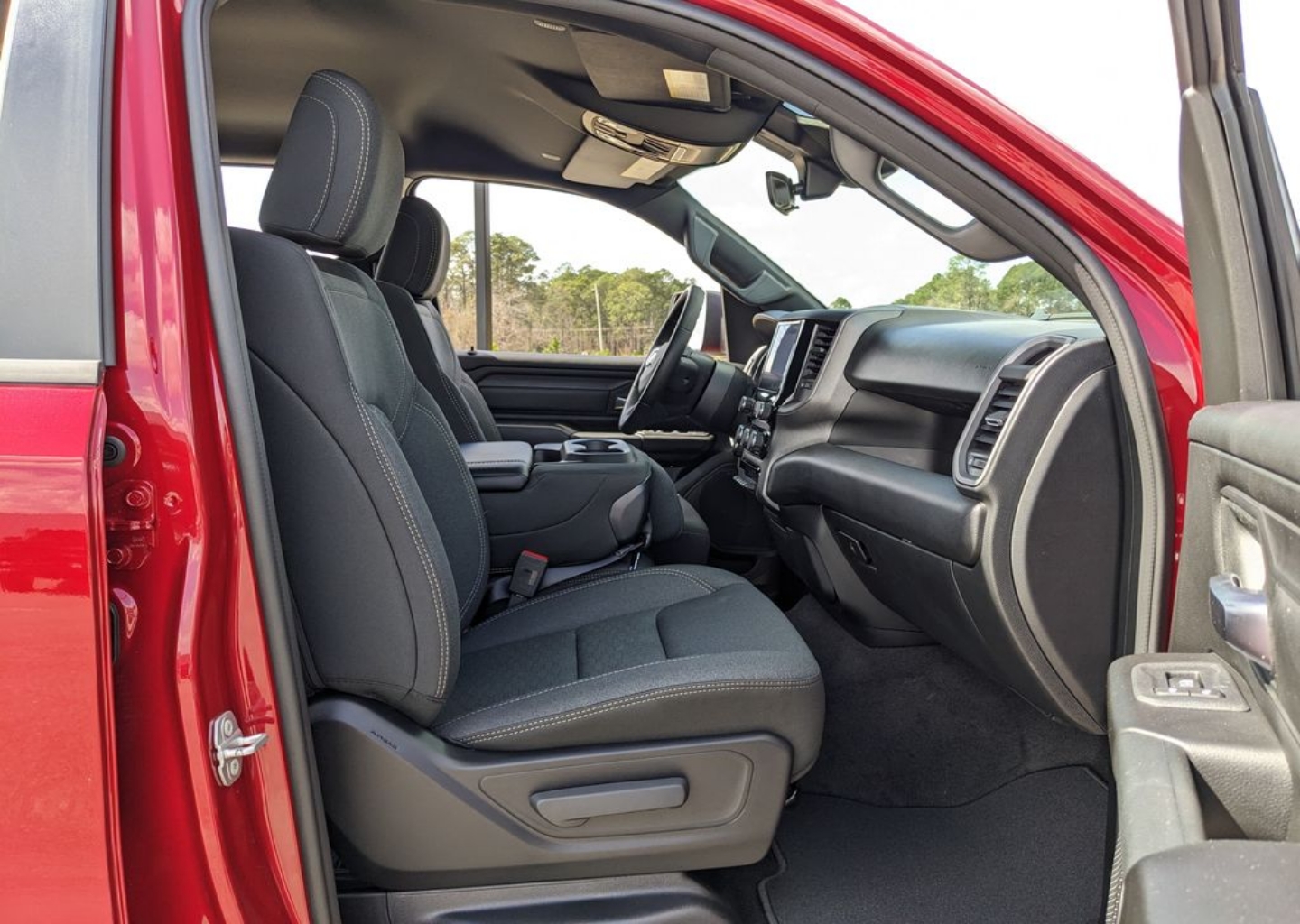 2026 RAM 1500 Express - Photo 43