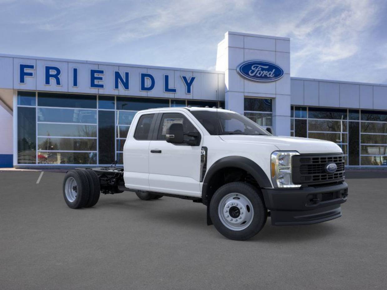 2026 Ford F-450 XL 4x4 SuperCab 168-In DRW's photo