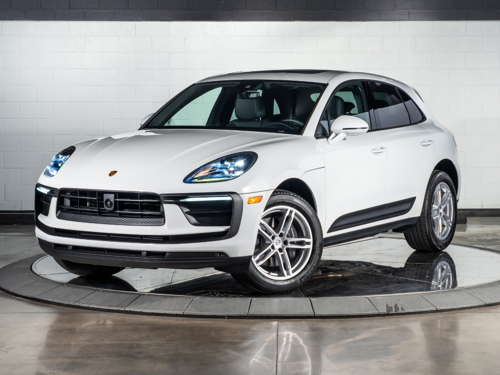 2026 Porsche Macan