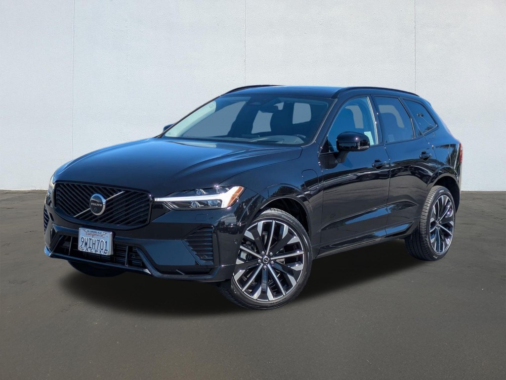 2026 Volvo XC60 Plug-In Hybrid Ultra, T8 AWD Electric/Gasoline, Dark
