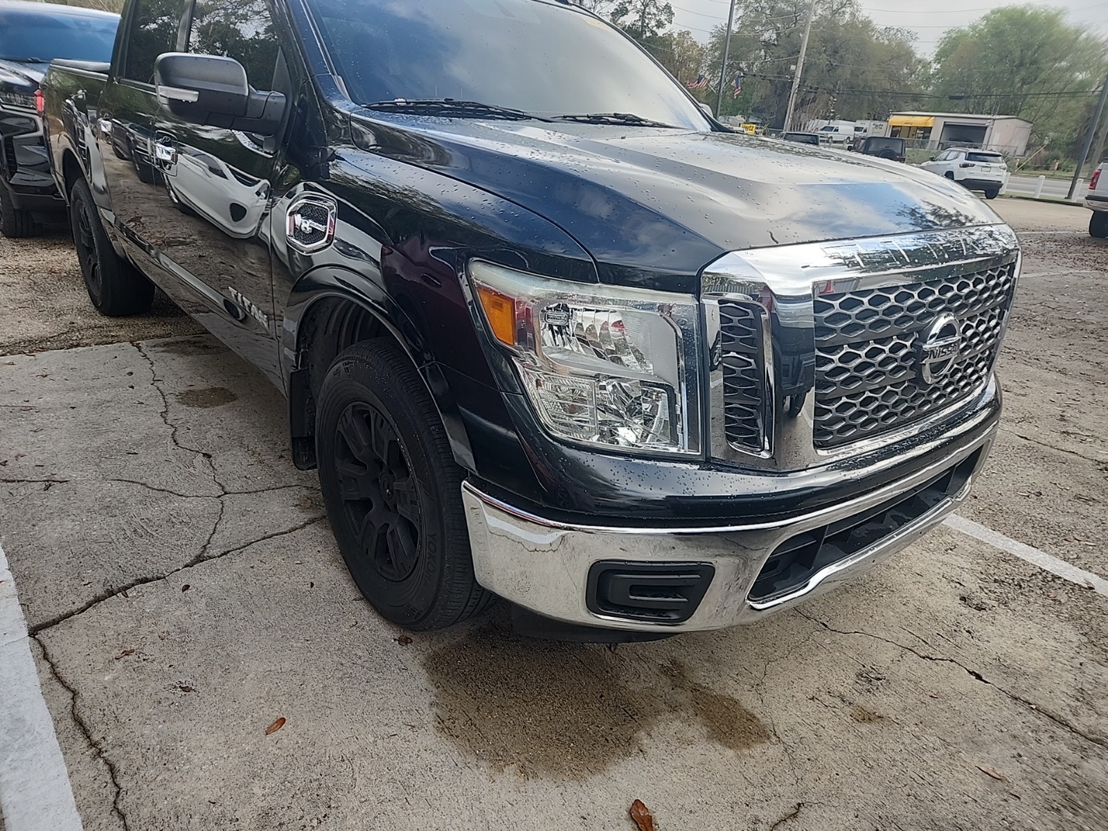 Used 2017 Nissan Titan SV