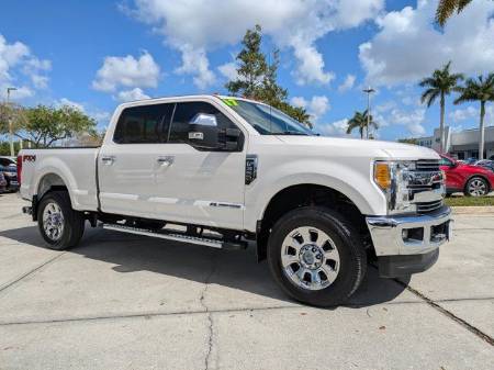 2017 Ford F-350SD LARIAT