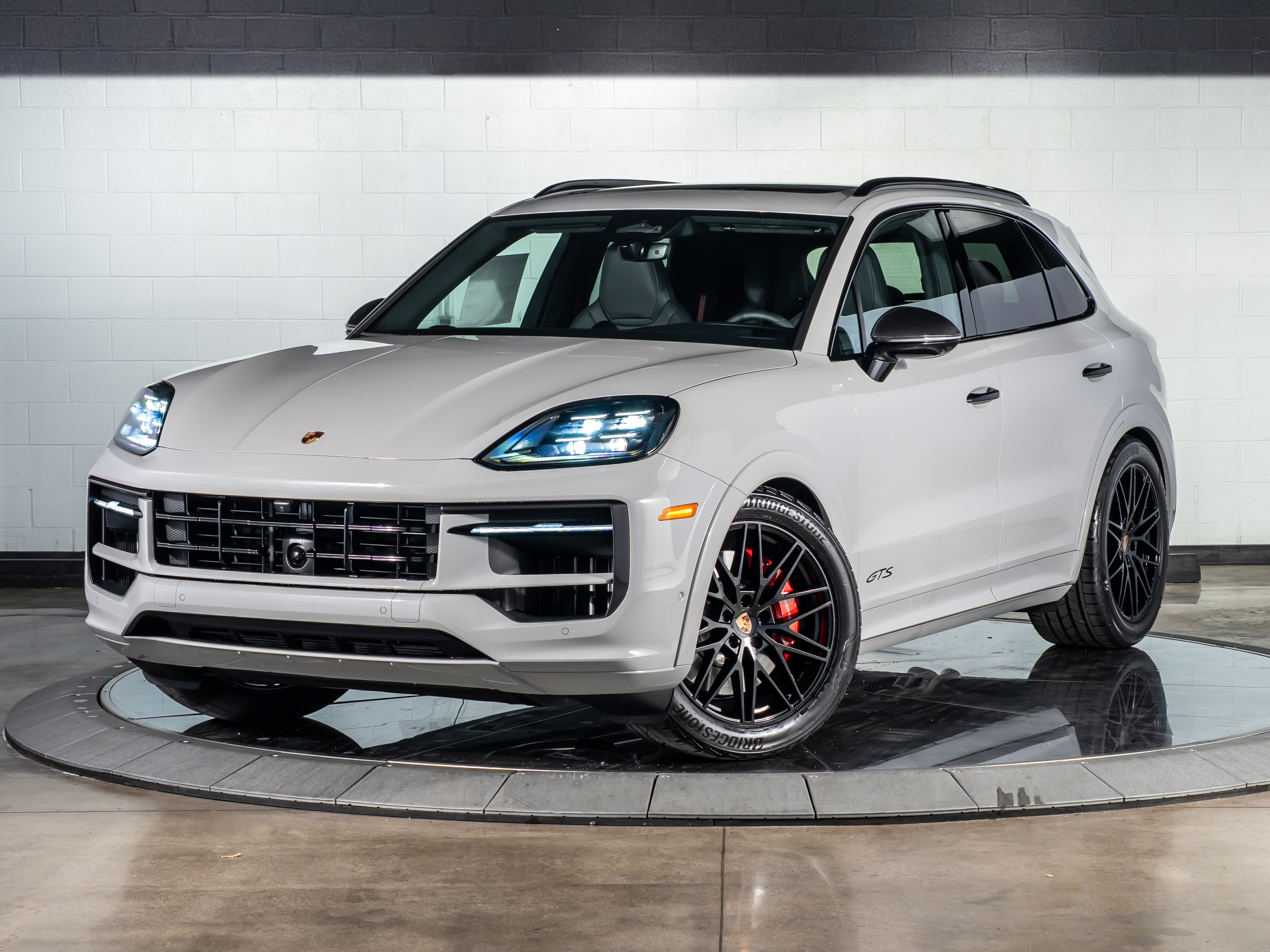 New 2026 Porsche Cayenne GTS