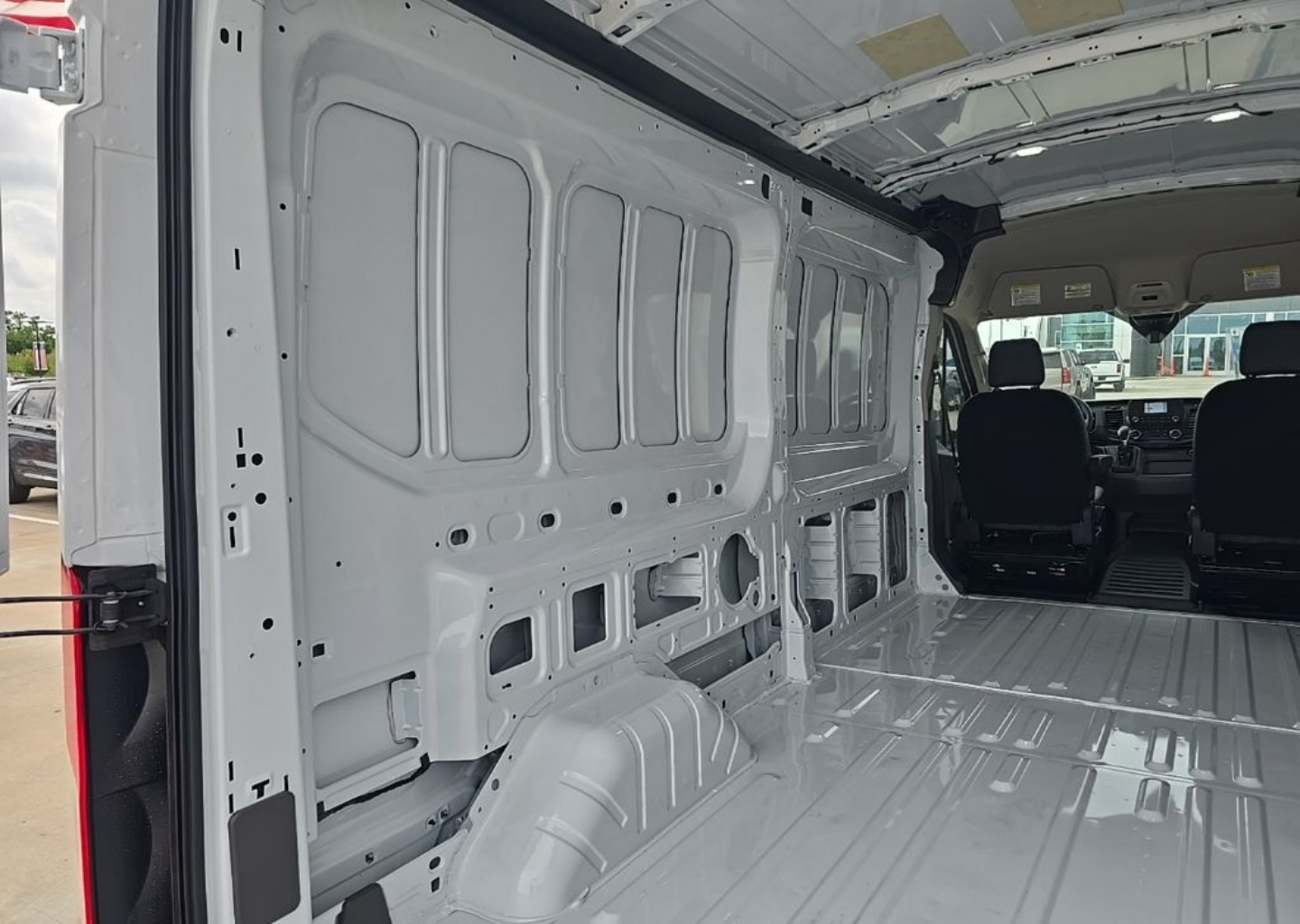 2025 Ford Transit Van Base - Photo 13