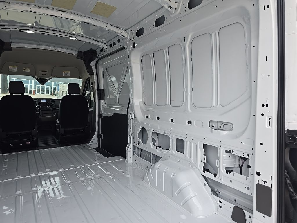 2025 Ford Transit Van Base - Photo 14