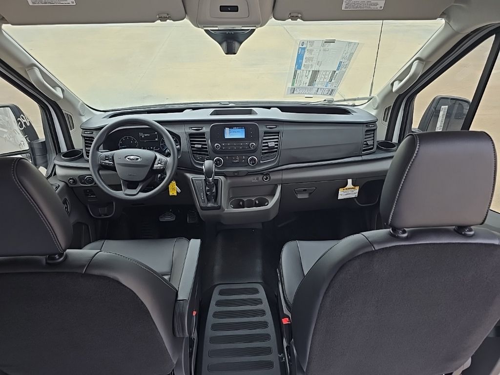 2025 Ford Transit Van Base - Photo 18