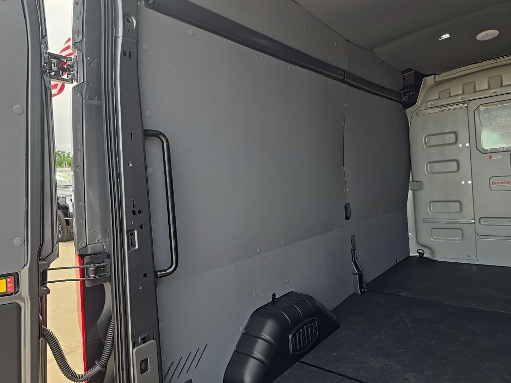 2025 Ford Transit Van Base - Photo 13