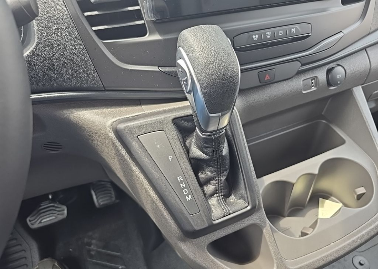 2025 Ford Transit Van Base - Photo 27