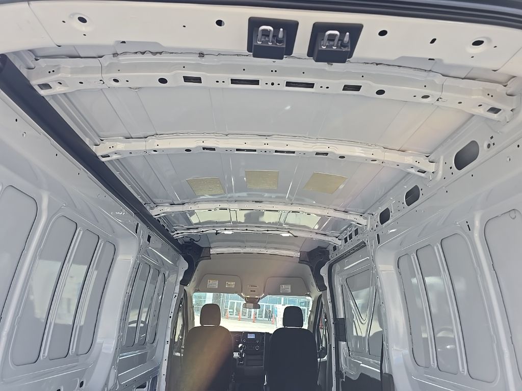 2025 Ford Transit Van Base - Photo 10