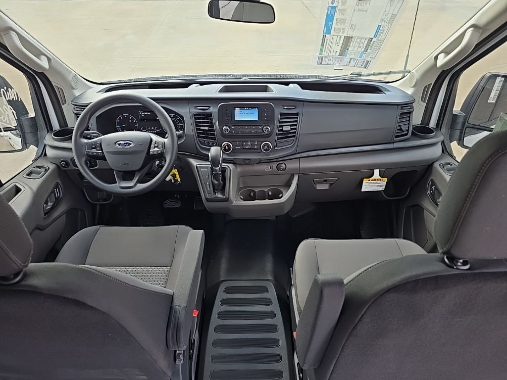 2025 Ford Transit Van Base - Photo 17