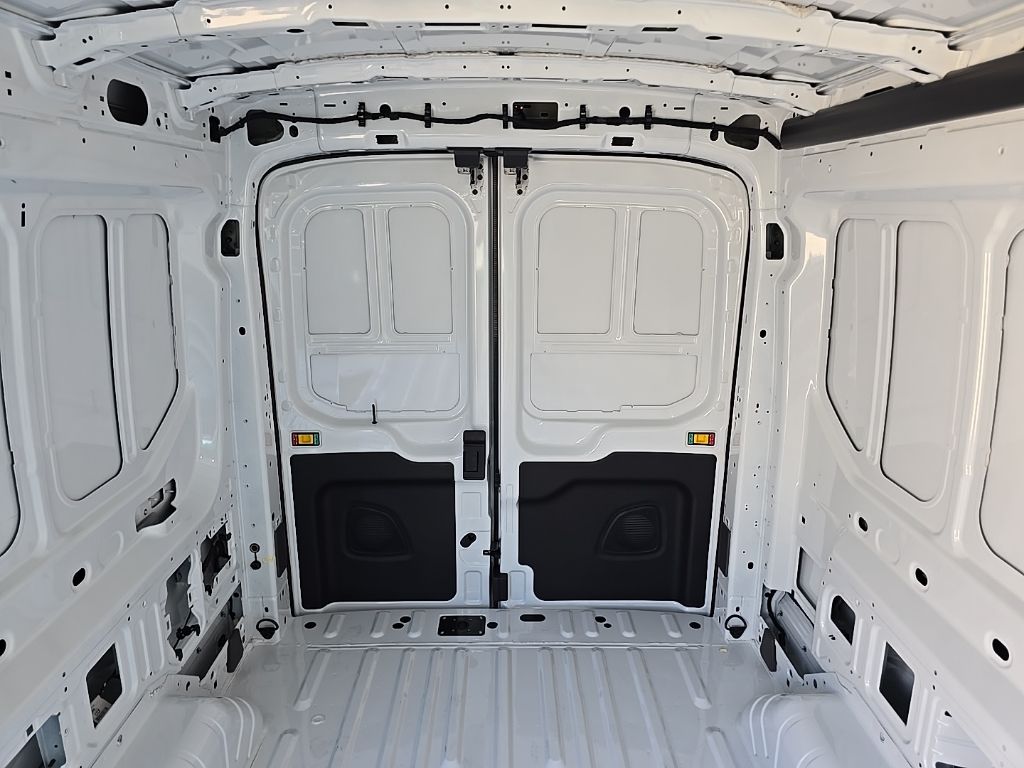 2025 Ford Transit Van Base - Photo 17