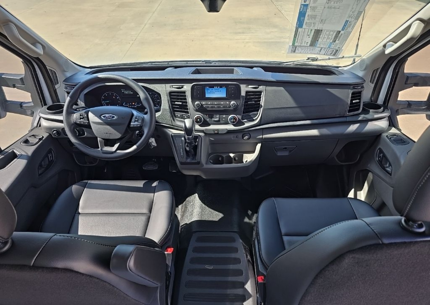 2025 Ford Transit Van Base - Photo 18