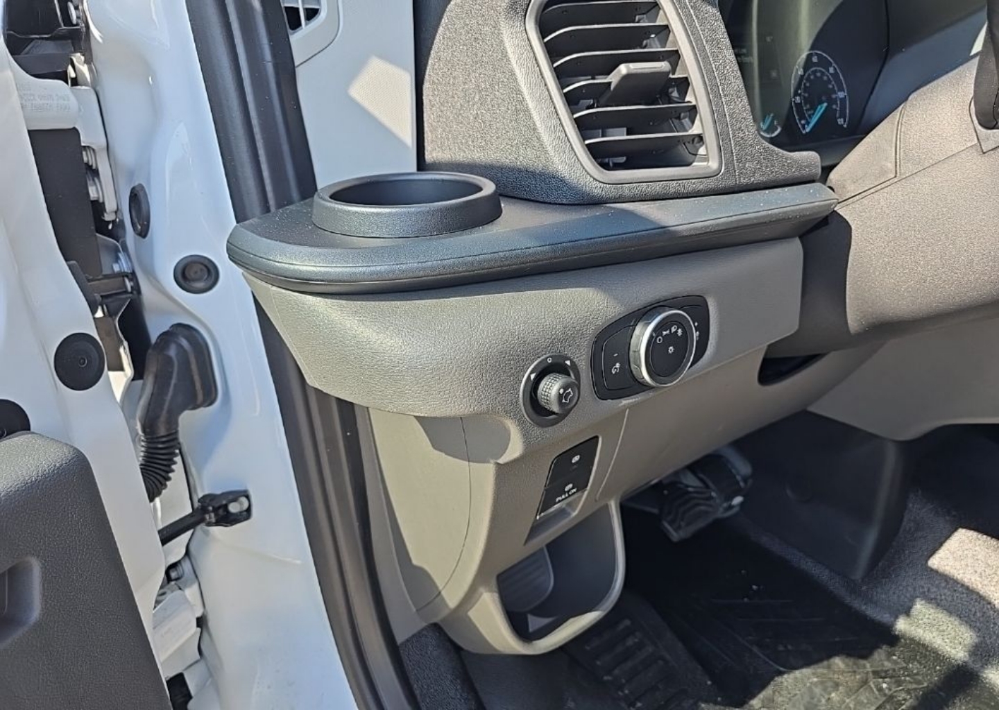 2025 Ford Transit Van Base - Photo 25