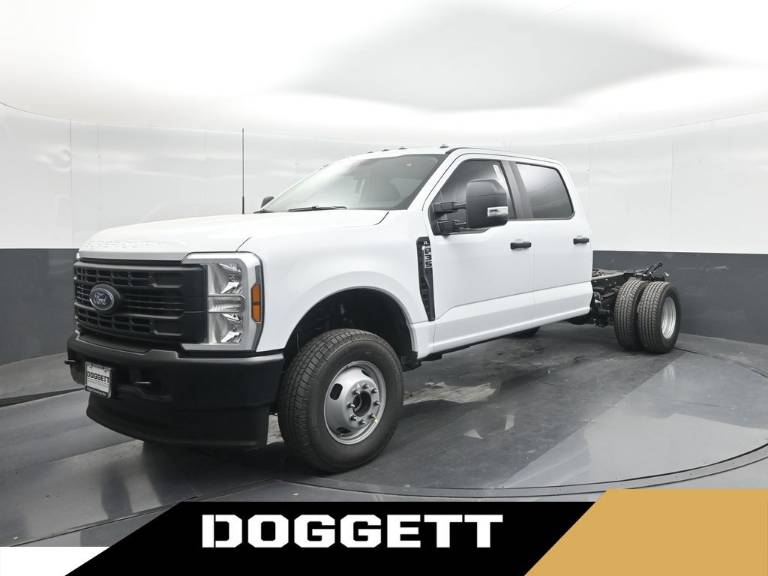 2025 Ford Super Duty F-350 DRW XL