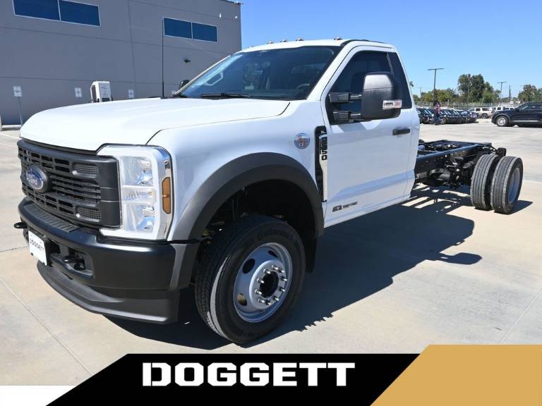 2026 Ford Super Duty F-550 DRW XL