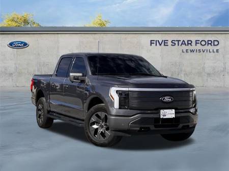 2024 Ford F-150 Lightning LARIAT
