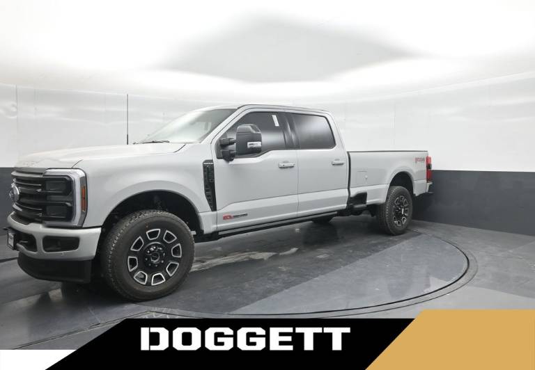 2026 Ford Super Duty F-350 SRW Platinum