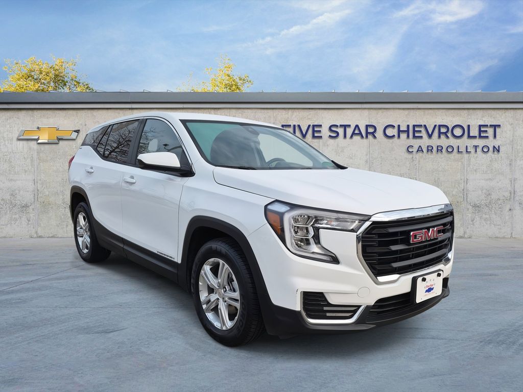 Used 2024 GMC Terrain SLE