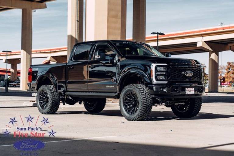 2026 Ford F-250SD Black Widow