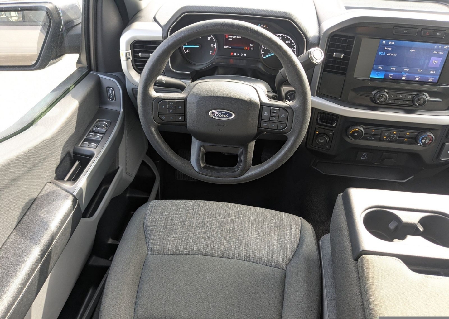 2023 Ford F-150 XLT - Photo 17