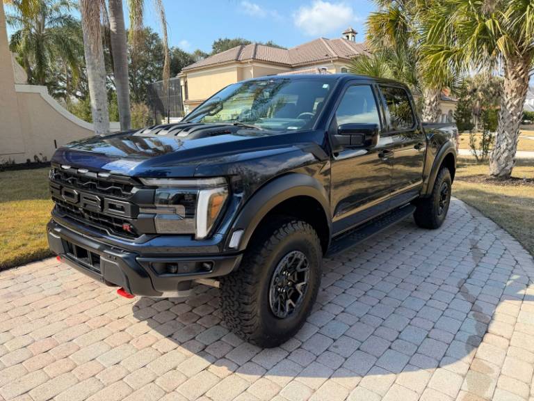 2025 Ford F-150 Raptor R