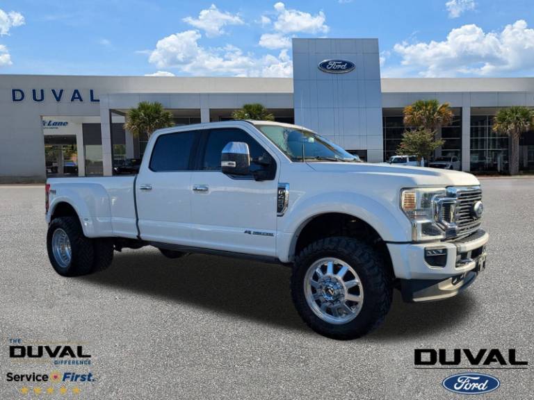 2022 Ford F-450SD Platinum