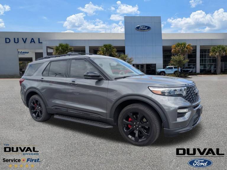 2022 Ford Explorer ST