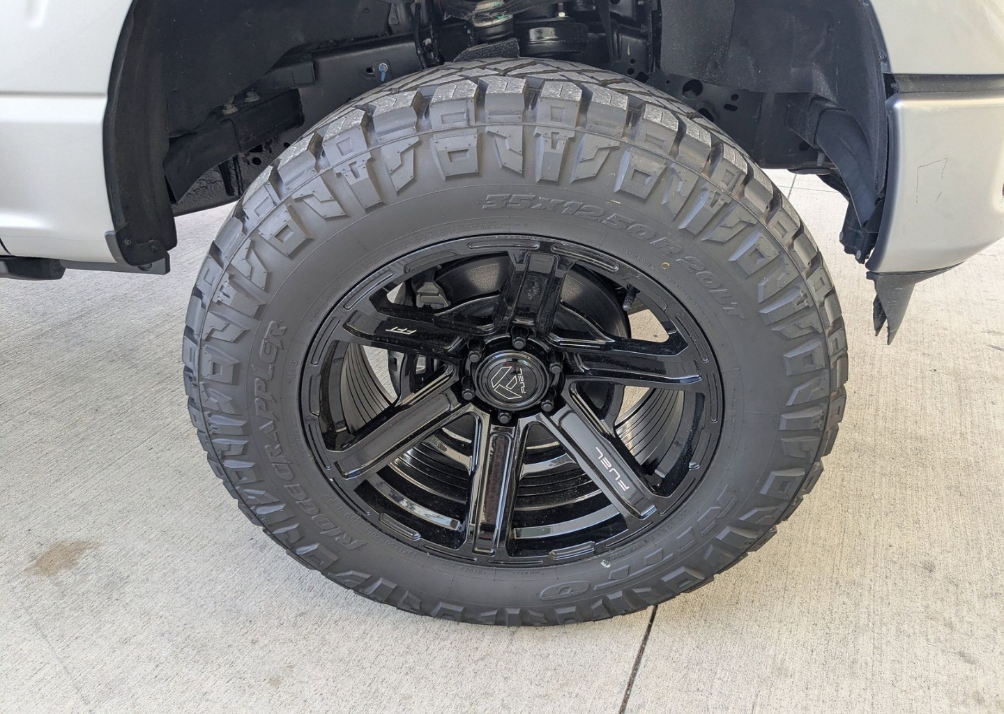 2025 Ford F-150 Lariat - Photo 11