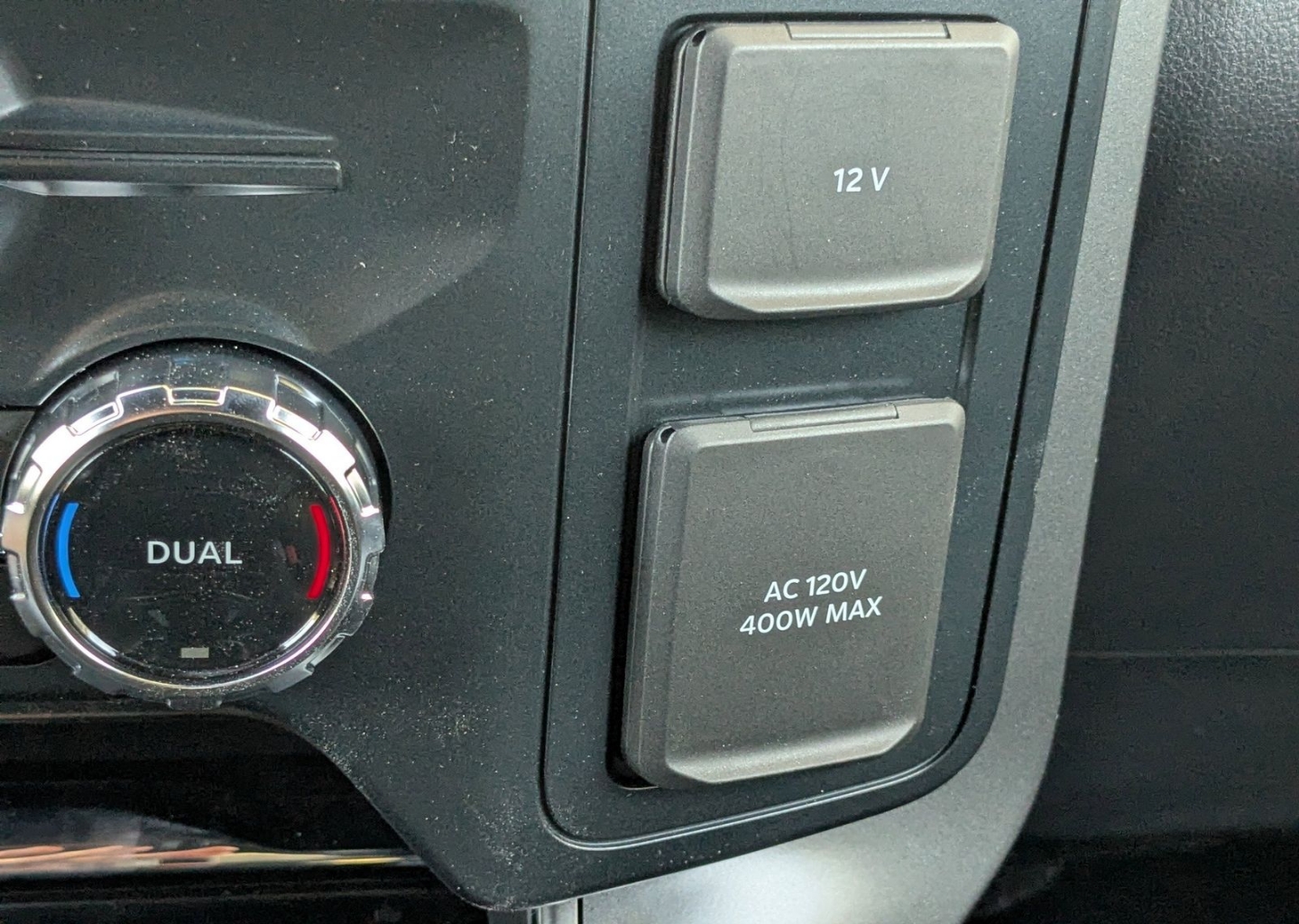 2025 Ford F-150 Lariat - Photo 27