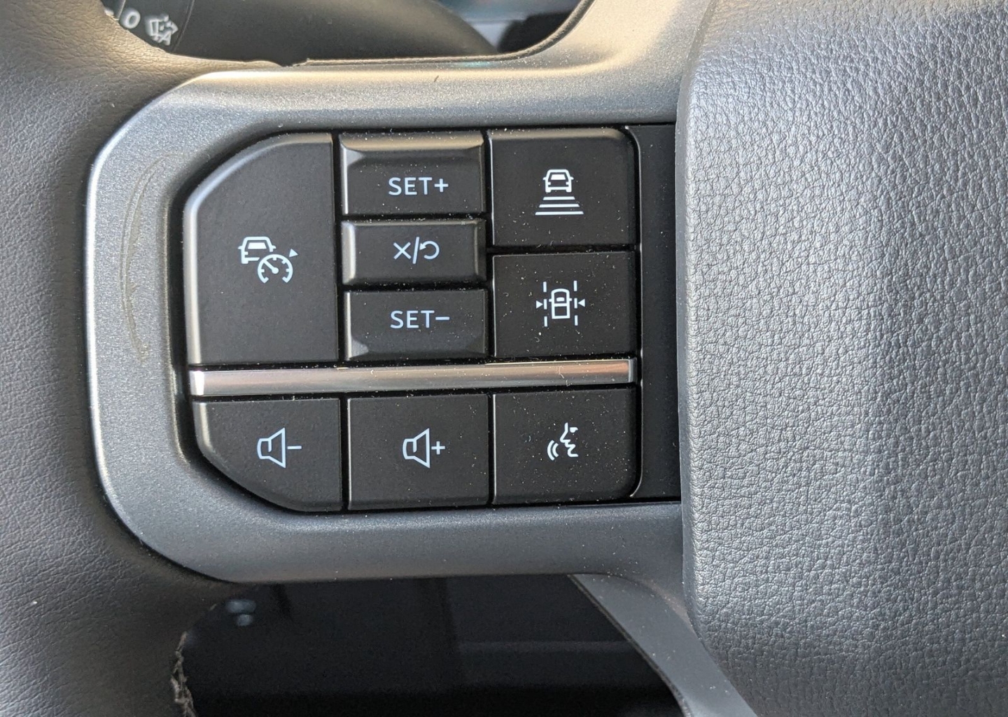 2025 Ford F-150 Lariat - Photo 31