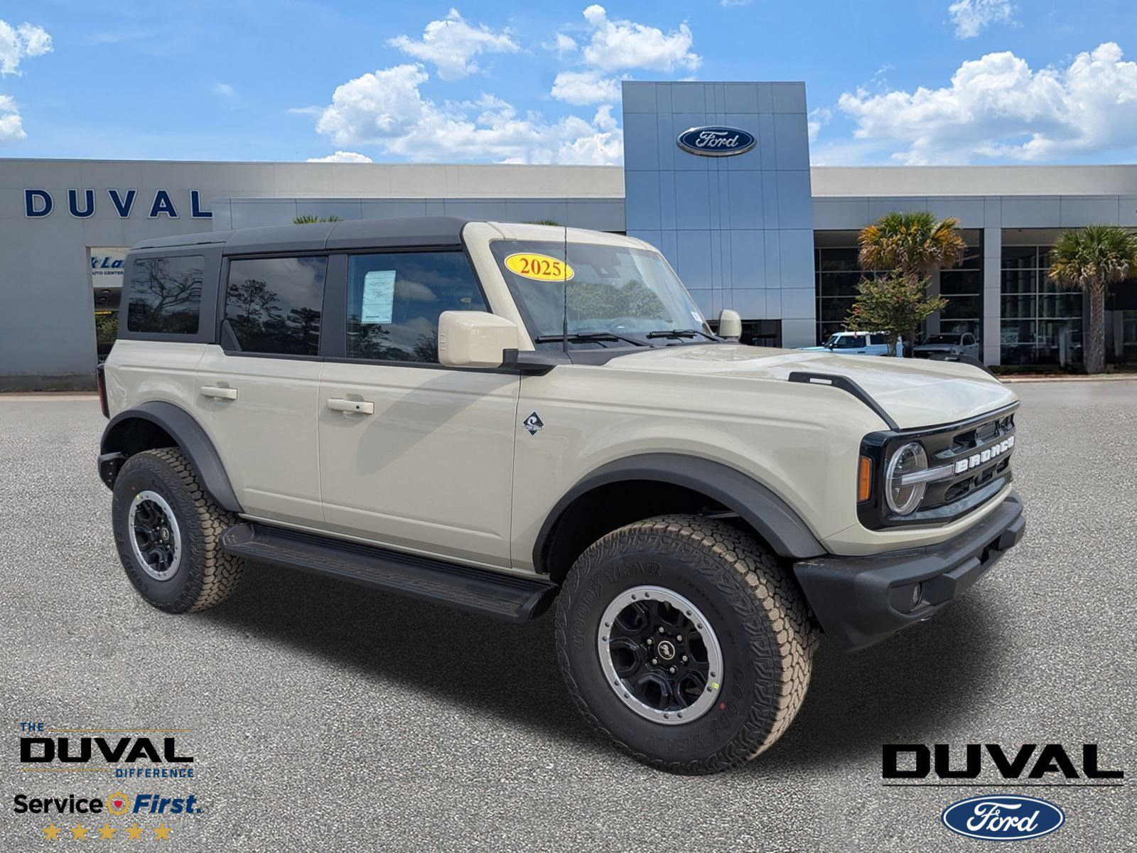 2025 Ford Bronco Outer Banks