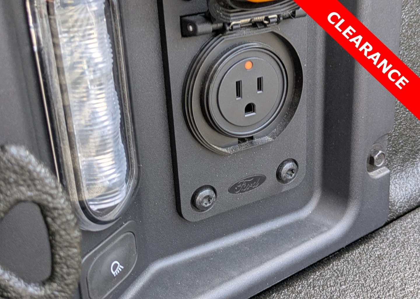 2025 Ford Maverick Tremor - Photo 13