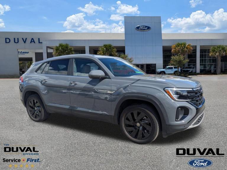 2026 Volkswagen Atlas Cross Sport 2.0T SE w/Technology