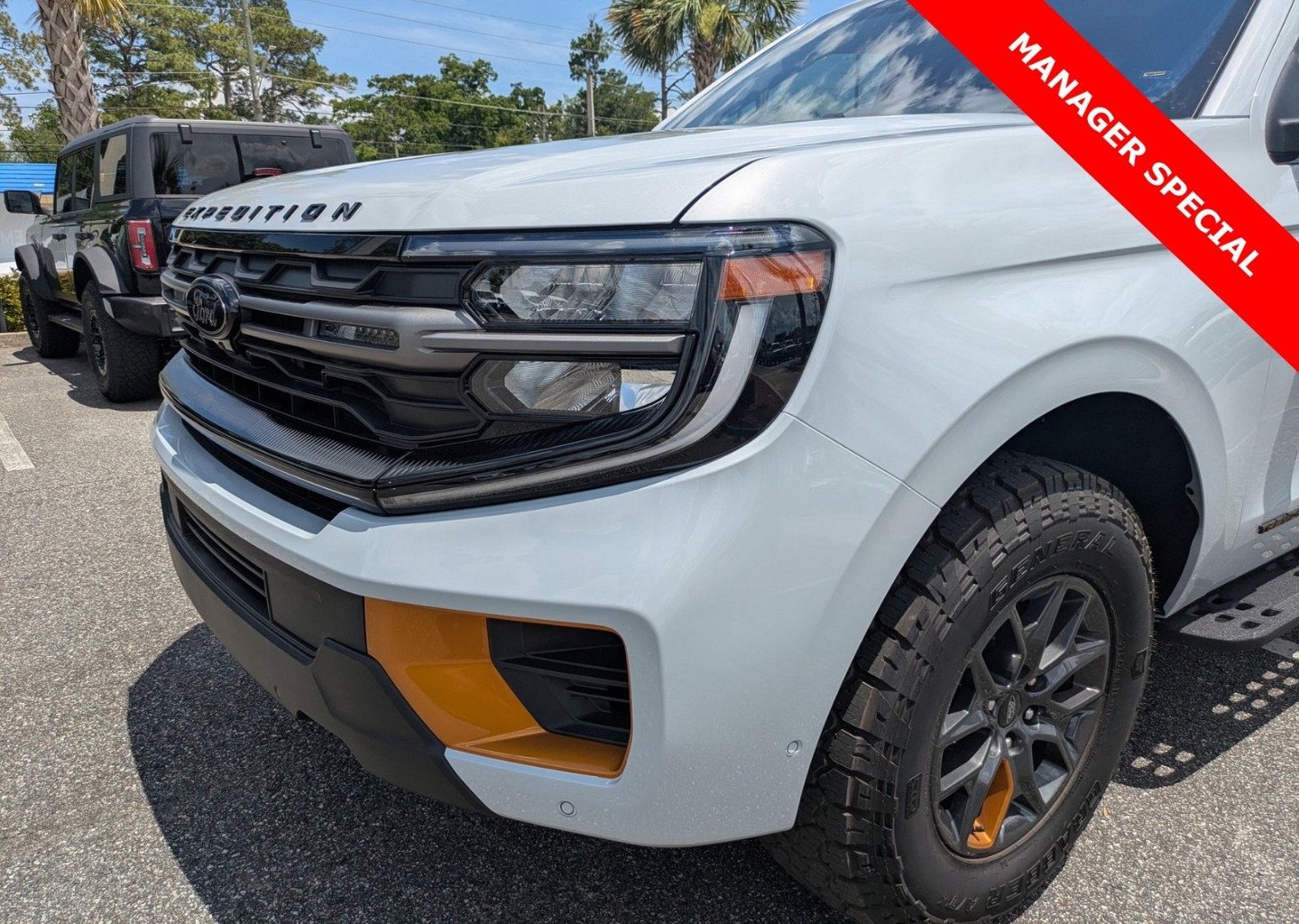 2025 Ford Expedition Tremor - Photo 7
