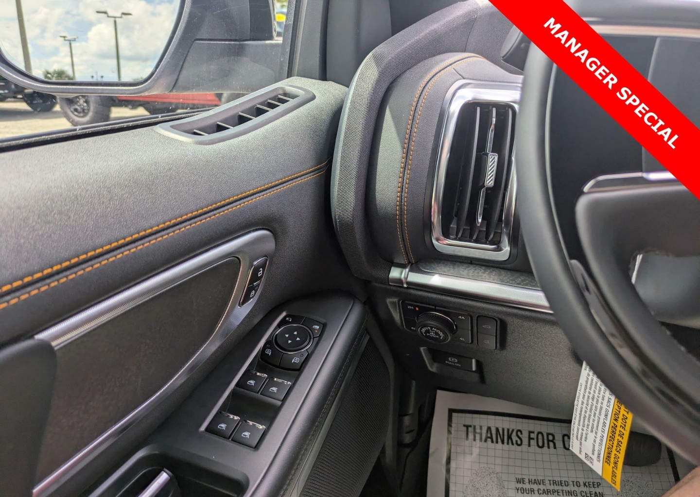 2025 Ford Expedition Tremor - Photo 32