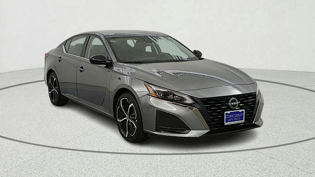 2024 Nissan Altima SR