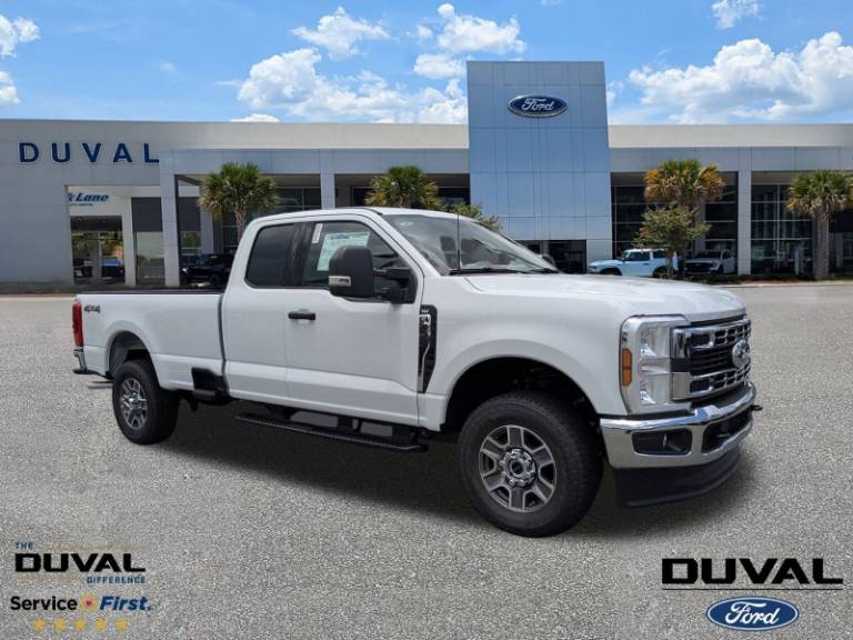 2025 Ford F-350SD XLT
