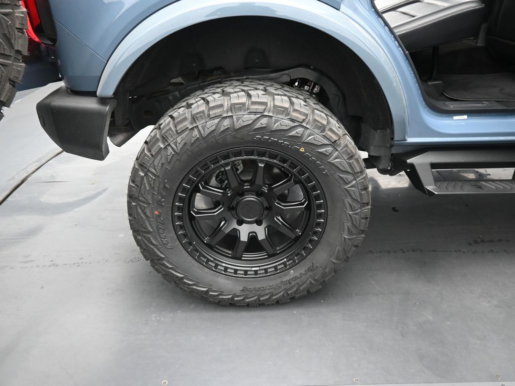 2025 Ford Bronco 4-Door Outer Banks - Photo 8
