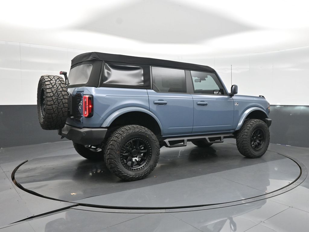 2025 Ford Bronco 4-Door Outer Banks - Photo 9