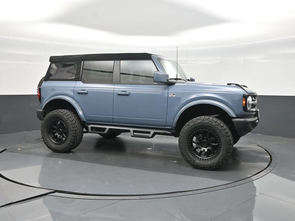 2025 Ford Bronco 4-Door Outer Banks - Photo 10