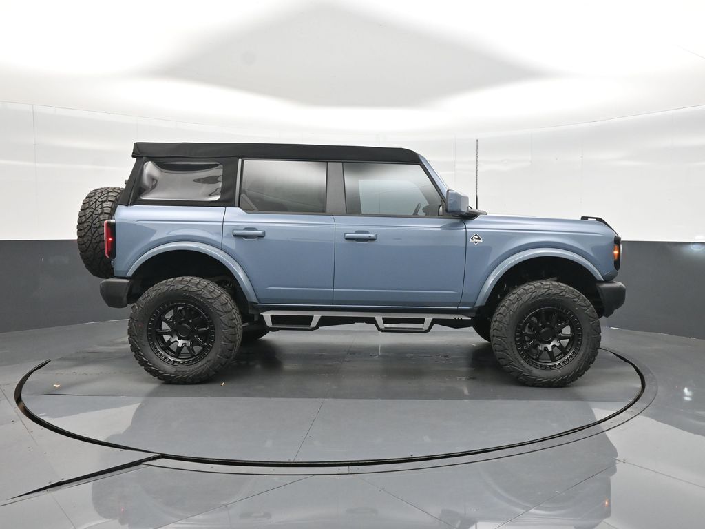 2025 Ford Bronco 4-Door Outer Banks - Photo 16