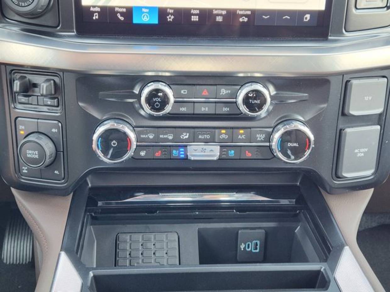 2026 Ford F-250 Super Duty King Ranch - Photo 14