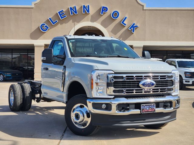 New 2026 Ford F-350SD 