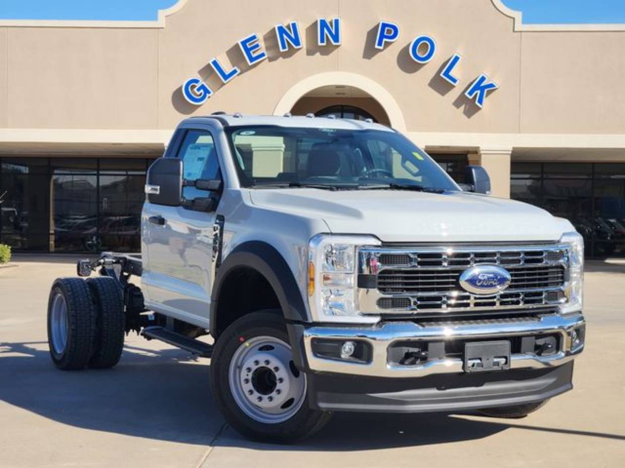 2026 Ford F-450 XL Regular Cab 145-In DRW's photo