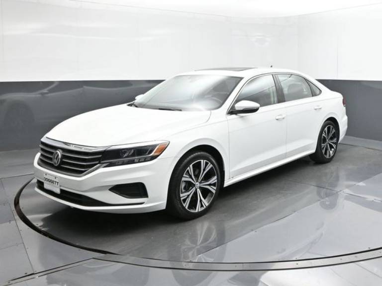 2022 Volkswagen Passat 2.0T SE
