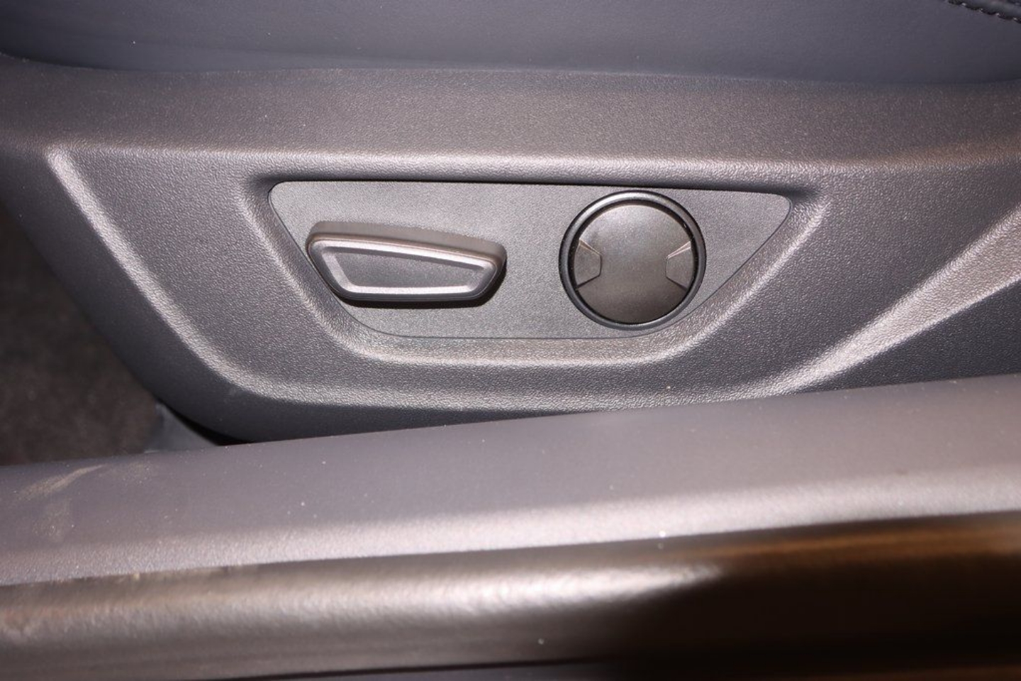 2025 Ford Mustang EcoBoost Premium Convertible - Photo 12