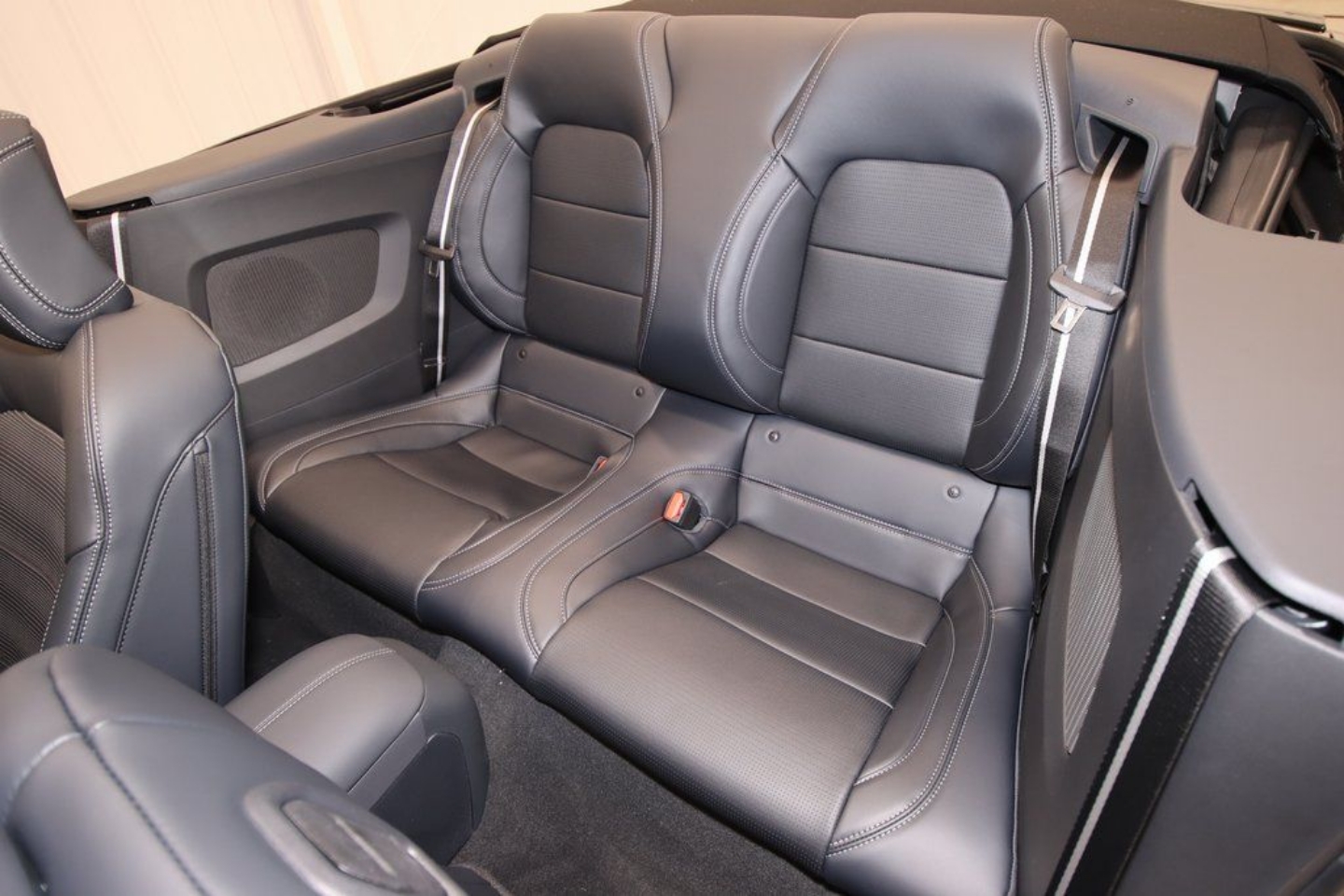 2025 Ford Mustang EcoBoost Premium Convertible - Photo 13