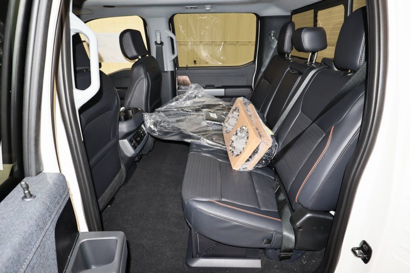 2025 Ford F-350 Super Duty Lariat - Photo 13