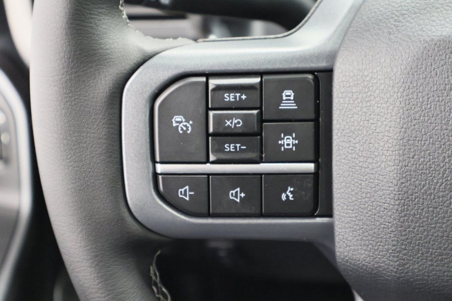 2025 Ford F-350 Super Duty Lariat - Photo 19