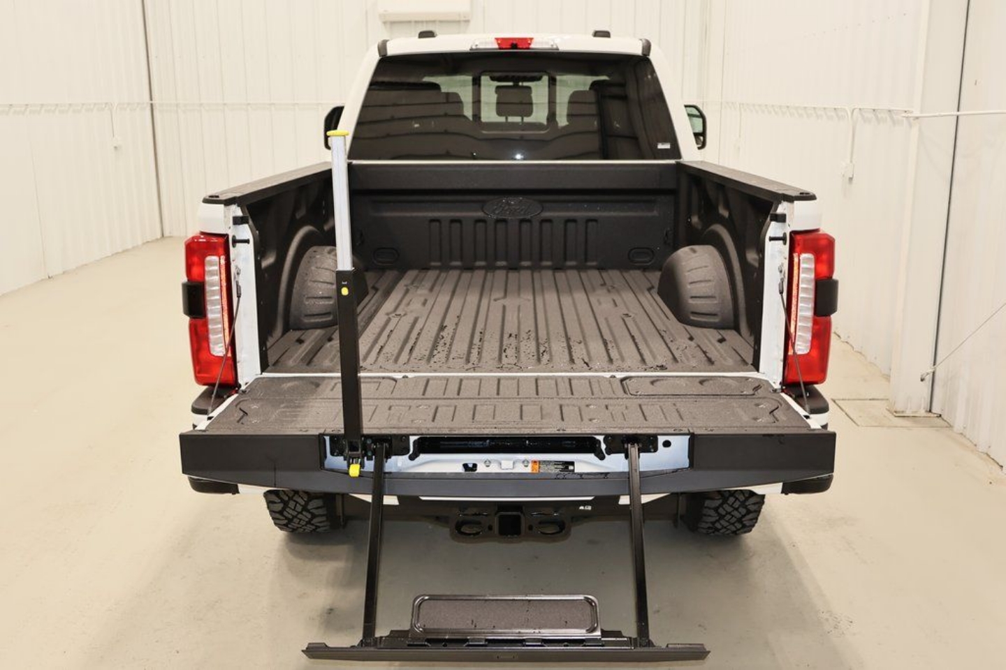 2025 Ford F-350 Super Duty Lariat - Photo 32